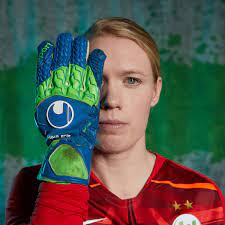 Join hedvig lindahl's fan club to unlock even more content. Hedvig Lindahl I Can Only Hope My Teammates Are Careful We Put Each Other At Risk Women S Football The Guardian