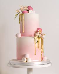 Gold Drip Wedding Cake 1000 1250 21st Birthday Cakes Cake Cake Creations