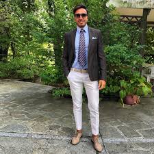 What does spezzato mean in italian? Davide Santagostino On Instagram Abito Spezzato Alcuni Consigli Per Creare Un Outfit Perfetto Lo Spezzato Ti Consente Molta Daily Outfits Fashion Outfits