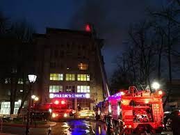 Institutul de boli cardiovasculare iasi. Incendiu La Un Spital FÄƒrÄƒ AutorizaÈ›ia De Securitate Isu 120 De PacienÈ›i EvacuaÈ›i Stirileprotv Ro