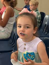 Attention all FB Mama's! Help this Mama out, and drop the EASTER EGG HUNTS!  (location, dates, and times) thank you in advance.