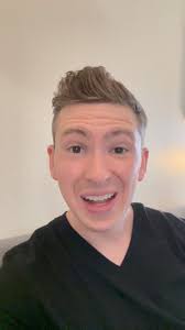 Morale boosting secret 😃 #magician #teambuilding #teambonding #leadership  #manager #hr #WorkplaceWellness #companyculture