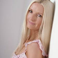 Random Things Through My Letterbox: Love Me or Leave Me by Claudia Carroll  ** BLOG TOUR **