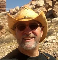 Alien, actor, and now, director?? Alan Tudyk is a real triple threat. Get  the inside scoop