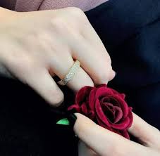 Hd image bsackground / estetika zhizni background. Pin By Sara Ansari On Ring Love Stylish Girl Images Cute Girl Face Hand Pictures