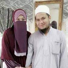 Jun 12, 2021 · walaupun sibuk dengan kerjayanya sebagai pelakon dan usahawan, pelakon saharul ridzwan mengakui dia dan isteri rindu mahu pergi ke majlis ilmu dikendalikan oleh penceramah terkenal, ustaz ebit lew yang diberi nama seminar keluarga sunnah. Stream Ustaz Ebit Lew Motivasipagi 20120702 By Ahmad Radzi Listen Online For Free On Soundcloud