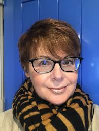 Welcome -my name is Wendy Maddocks and I was in the last class that  graduated from PNHSN in 1986. It has been along held dream of mine to write  a comprehensive history