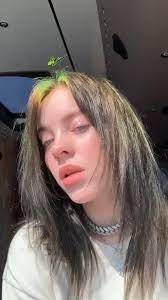 Pin By Katy Sk On Billie Eilish Video In 2021 Billie Billie Eilish Green Hair