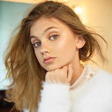 Patty Hambrick's Instagram, Twitter & Facebook