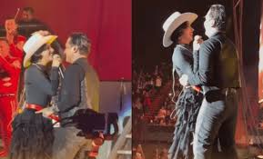 Ángela Aguilar y Christian Nodal: Amor en escenario de concierto