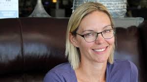 Mandy Jeffries's Instagram, Twitter & Facebook