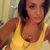 Sarah Canter's Instagram, Twitter & Facebook