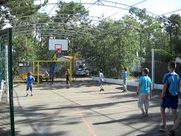Le jardin atlantique est un jardin parisien du quartier necker du 15e arrondissement. Camping Saint Jean De Monts 4 Les Jardins De L Atlantique Vendee