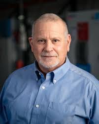 Bernard Bentley's Instagram, Twitter & Facebook