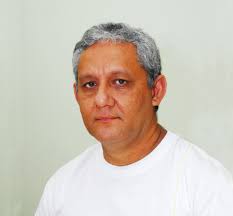 Trabalho M\351dico 12 a.qxd)