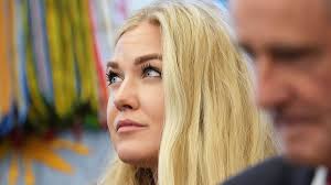 Erika Kirk supports Sergio Gor during Oval Office swearing-in ceremony