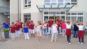 Haus vitalis offers 4 accommodations with hair dryers and blackout drapes/curtains. Ein Senioren Zentrum Mit Herz Vitalis Bernhard In Meiningen Vitalis Senioren Zentren