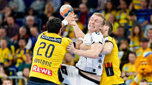 As there were no relegated teams last season, this season is being played with 20 teams. Corona Pause Verlangert So Geht Es In Der Handball Bundesliga Weiter