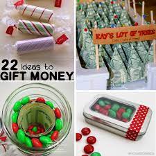 From finding just the right wrapping paper to perfectly match a party theme to adding a personalised touch to a plain gift bag, find tags, bows, riboons and everything else you need to present the perfect gift in our selection of gift wrapping supplies. 22 Creative Money Gift Ideas For Grads