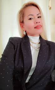 All I want now is “hello”from my special woman ❤️❤️🌷