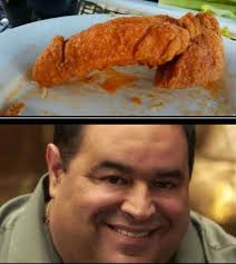 Half an hour till dinner time and I get the stare 🙄