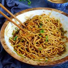 Hot Dry Noodles (Re Gan Mian, 热干面) - Red House Spice
