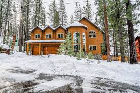 If you are keen for some kayaking in the summer months, the tahoe city kayaks have specially made kayaks big. The Best South Lake Tahoe Pet Friendly Vacation Rentals Tripadvisor Book Pet Friendly Vacation Rentals In South Lake Tahoe
