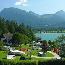 Der mann sei von der bei klippenspringern beliebten falkensteinwand aus etwa 40 meter höhe in den see. Wolfgangsee Info Das Info Portal Fur Den Wolfgangsee