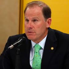 University of Missouri System president Tim Wolfe resigns