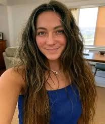 Laura Farms : no one wished my mom a happy birthday Today.