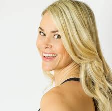 Kara Reynolds's Instagram, Twitter & Facebook