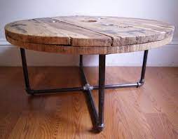 dining table made from old spool tables a rouleau en bois meuble bois recycle idees de meubles
