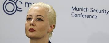 Accueillie à Bruxelles, la veuve d'Alexeï Navalny promet de continuer le  combat