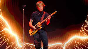 Hans zimmer composed the new take on the john lennon, yoko ono classic. Hplhj2tge 8ekm