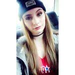 Danielle Harren's Instagram, Twitter & Facebook