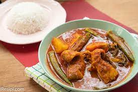 Ikan segar akan menambah kemanisan pada kuah, disamping isinya yang kenyal dan putih) 1 sudu teh halba; Resepi Asam Pedas Ikan Pari