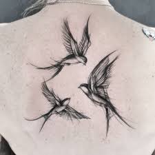 Savee Krzysztof Sawicki On Instagram Trashswallows Saveetat Trashline Tattoo Tattoos Saveetat Tat Animal Tattoo Swallow Tattoo Cool Tattoos