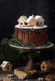 Fra le fotografie più belle di torte, non mancano le idee da copiare per le vostre torte di compleanno, fra torte dagli strati irresistibili e decorazioni originali. Le Torte Di Natale Piu Belle Su Instagram Loves By Il Cucchiaio D Argento Dolcetti Di Natale Torte Cupcake Torta Di Natale