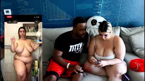 MILF Flo Big Boobs Cam Free Webcam Porn Mobile at DrTuber