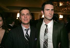 Pin By Kathy Showers On Famous People Rob Thomas Matchbox Twenty Rob Adams