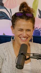 Lisa Hawley's Instagram, Twitter & Facebook