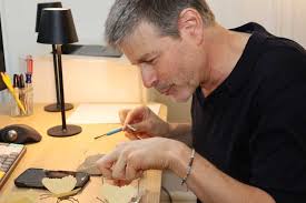 Hicksville Graduate Announces 'An Invitation to Meet The Universe'