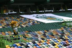 Porém, em ambas as situações, nesses dias, a vitória do sporting competia com outros eventos que, quer queiramos, quer não, eram mais relevantes: Jogo Do Sporting Contra O Napoles Cancelado Por Causa Da Covid 19 Renascenca