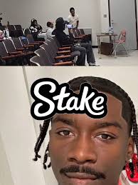 Bruce Fan Gets Kicked Out at DDG Event