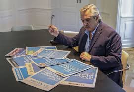Apr 06, 2021 · el presidente alberto fernández anunció este viernes al mediodía, a través de una videoconferencia con su par de la federación rusa, vladimir putin, el inicio de la producción en la argentina de la vacuna sputnik v por parte de laboratorios richmond. Argentina Argentine President Alberto Fernandez Tests Positive For Coronavirus Two Months After Receiving The Vaccine International World Today News