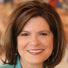 Jennifer Appleby's Instagram, Twitter & Facebook