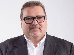 Vypnutí mikrofonu proběhlo v době. Poslanec Volny Video Vyostrena Debata O Nouzovem Stavu Poslanci Se Poprali U Pultiku Denik Cz Poslanec Volny Se Popral Ve Snemovne Obchodnik S Chudobou Si Zapomnel Zaplatit Domenu Animals Help Us