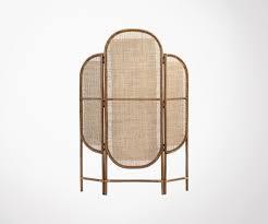 Ce paravent en bois est formé de branches de teck effet blanchi. Paravent Retro 3 Faces Rotin Et Bois Massif Marque Nordal A Voir