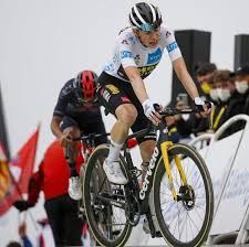 Der däne hat ein jahr des durchbruchs im jahr 2021 hingelegt, das mit dem zweiten gesamtrang bei der tour de france gipfelte. Vingegaard Beweist Dass Er Die Tour Gewinnen Kann Radsport News Com