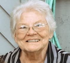 GEAN, Robin Lester c/o 1977 : February 1, 1986 Robin Lester Gean, 27, a  printing company employee, died Feb. 1, 1986 at John C. Lincoln Hospital  and Health Center. Mr. Gean was